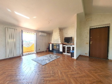 Foto Appartamento in via Sant'Anna, Settingiano di 130 m² con 4 locali