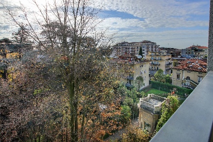 Foto Appartamento in via verdi 27, Bergamo Centro di 270 m² con 5 locali