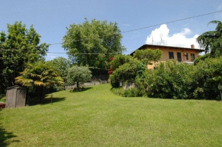 Foto Villa unifamiliare in Strada Castelvecchio 21, Moncalieri di 250 m²