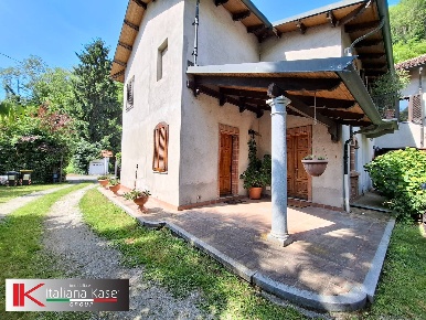 Foto Case semi ndipendenti in Strada Valle Scursatone, Castiglione Torinese