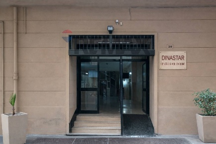 Foto Locale commerciale in via Carlo Pisacane 29, Napoli Tribunali