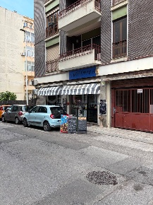 Foto Locale commerciale a Cagliari Ospedale di 71 m² con 1 locali