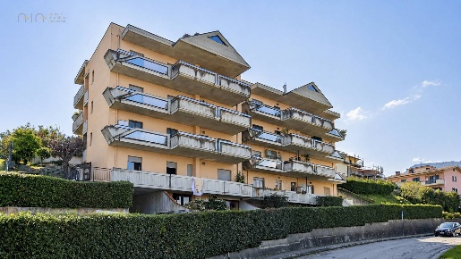 Foto Appartamento in via cuneo 52/d, Folignano di 118 m² con 6 locali