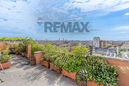 Foto Attico in via Tortona 18, Milano Solari di 145 m² con 5 locali