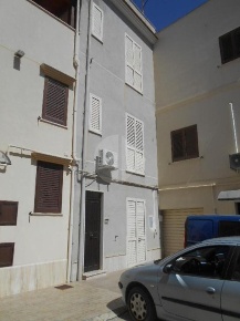 Foto Case indipendenti in Via Sirtori, Castelvetrano Centro di 100 m²