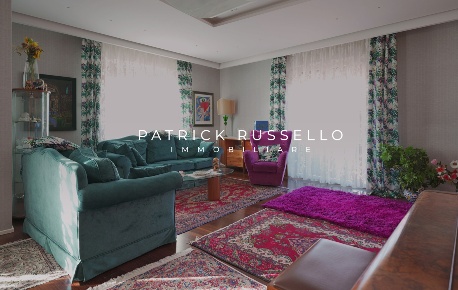 Foto Appartamento in Via Cattuti 5, Gela Centro di 201 m² con 8 locali