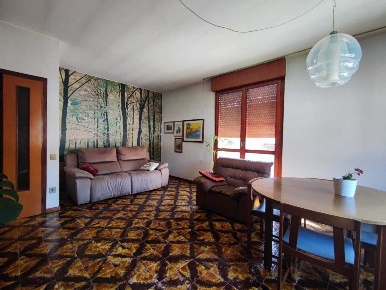 Foto Appartamento in Via Monte Calisio 23, Trento Gardolo di 180 m²