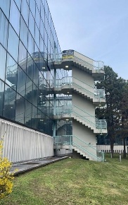 Foto Ufficio a Rozzano Centro di 715 m² con 1 locali in vendita