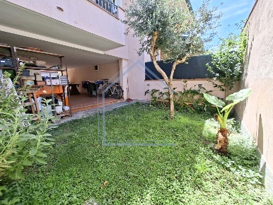 Foto Villa a schiera a Viareggio Terminetto - Migliarina di 153 m²