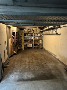 Foto Box a Terno d'Isola Centro di 18 m² con 1 locali in vendita