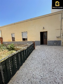 Foto Casa indipendente a Marsala Centro Urbano di 140 m² con 4 locali