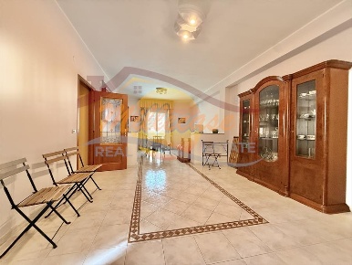 Foto Casa indipendente in VIA ARISTIDE GABELLI, Siracusa di 250 m²