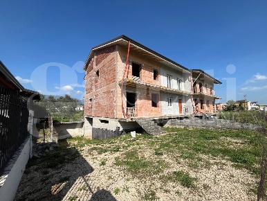Foto Villa a schiera in Via volturno snc, Alife Centro di 180 m² in vendita