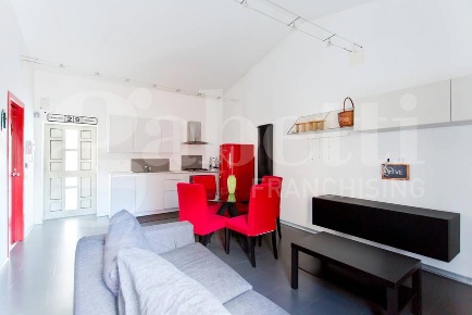 Foto Appartamento in Cortile Casermaggio 21, Palermo di 50 m² con 2 locali