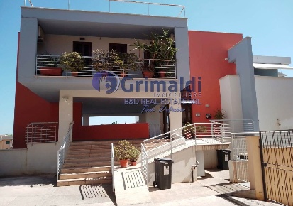 Foto Appartamento in Via Mozart 21, Casteldaccia di 130 m² con 3 locali