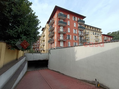 Foto Box in Via Garibaldi 1, Busto Garolfo Centro di 15 m² in vendita