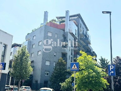 Foto Appartamento in Via Avellino 25, Torino Don Bosco di 140 m² in vendita