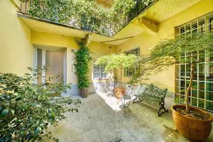 Foto Appartamento in Piazza Emanuele Filiberto 4, Torino di 225 m²