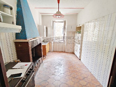 Foto Appartamento a Perugia di 100 m² con 5 locali in vendita
