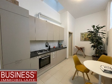 Foto Appartamento in Via Fava, Milano Maggiolina di 90 m² con 3 locali