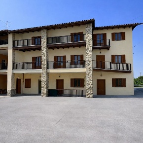 Foto Appartamento in bergamo, Canonica d'Adda Centro di 80 m² con 2 locali