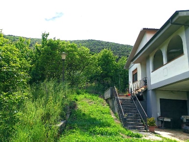 Foto Villa unifamiliare in Via Carpinetana Ovest, Segni di 260 m²