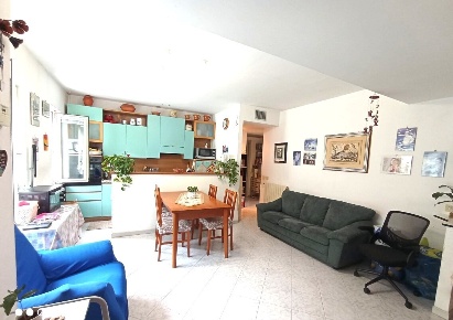Foto Appartamento a Vado Ligure Vado Centro di 85 m² con 3 locali