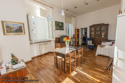 Foto Appartamento in Piazzetta Jacopo da Varagine 5, Genova di 94 m²