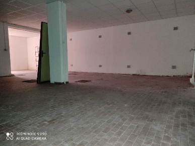 Foto Magazzino in Via Papa Giovanni XXIII, Palestrina Centro di 180 m²