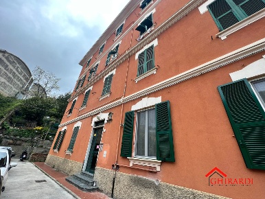 Foto Appartamento in via borzoli  33, Genova Sestri Ponente di 56 m²