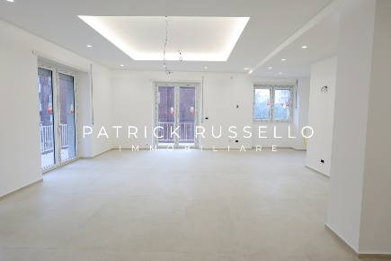 Foto Appartamento in Via Raimondo Feletti 14, Catania Borgo di 139 m²