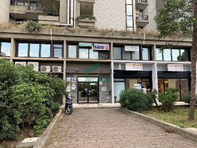 Foto Ufficio in Viale San Josemaría Escrivá 28, Bari Poggiofranco di 60 m²