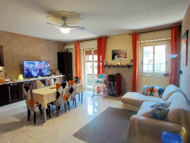 Foto Appartamento in Via Bruno Buozzi  50, Misterbianco Centro di 100 m²