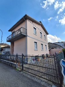 Foto Casa indipendente in Via Stirone, Piacenza Le Mose - Caorsana