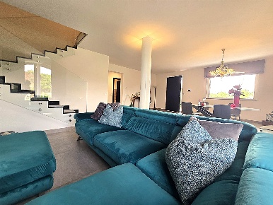 Foto Villa bifamiliare in via romana est, Porcari Centro di 265 m²