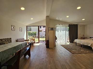 Foto Appartamento in via de 1, Campiglia Marittima di 111 m² con 4 locali