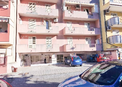 Foto Appartamento in Via San Giuseppe  3, Alì Terme di 84 m² con 3 locali