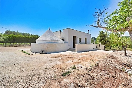 Foto Trullo in Strada Statale 172 dei Trulli 118, Putignano di 80 m²