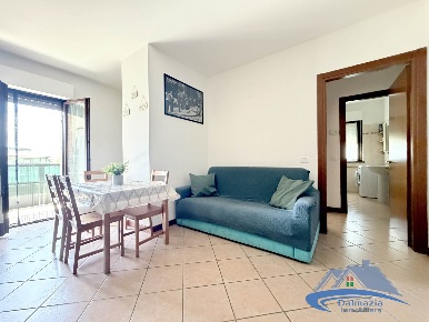 Foto Appartamento in Via Tre Venezie  284, Terni Borgo Bovio di 48 m²