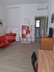 Foto Appartamento in Via VIVARINI 3, Milano Pezzotti - Meda di 85 m²