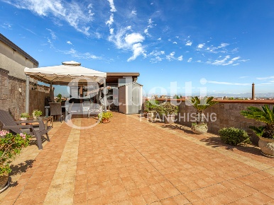 Foto Appartamento in Durante, Frattamaggiore di 110 m² con 4 locali