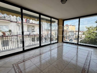 Foto Ufficio in Pietro Nenni, Afragola di 65 m² con 3 locali in affitto
