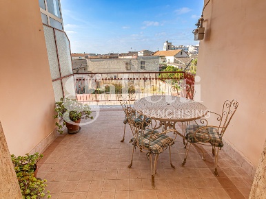 Foto Appartamento in Vincenzo Cimmino, Grumo Nevano di 120 m² con 3 locali