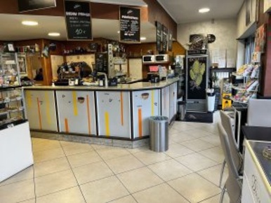 Foto Bar in Strada Stupinigi 45, Moncalieri Mercato - Santa Maria di 70 m²