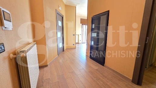 Foto Appartamento in Bagnoli, Napoli Bagnoli di 75 m² con 3 locali