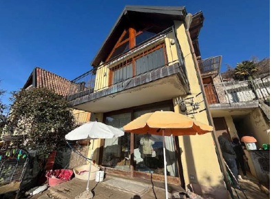 Foto Appartamento a Maccagno con Pino e Veddasca Maccagno di 79 m²