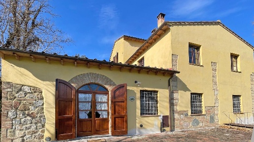 casa indipendente a Rosignano Marittimo in zona Castelnuovo della Misericordia