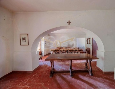 Foto Casa indipendente a Fauglia Centro di 239 m² con 9 locali in vendita