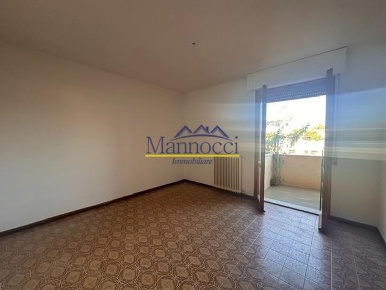 Foto Appartamento a Cascina Centro di 110 m² con 5 locali in vendita