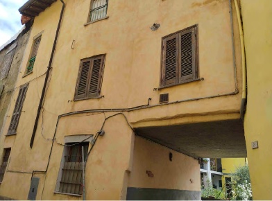 Foto Appartamento a Malnate Centro di 111 m² con 4 locali in vendita